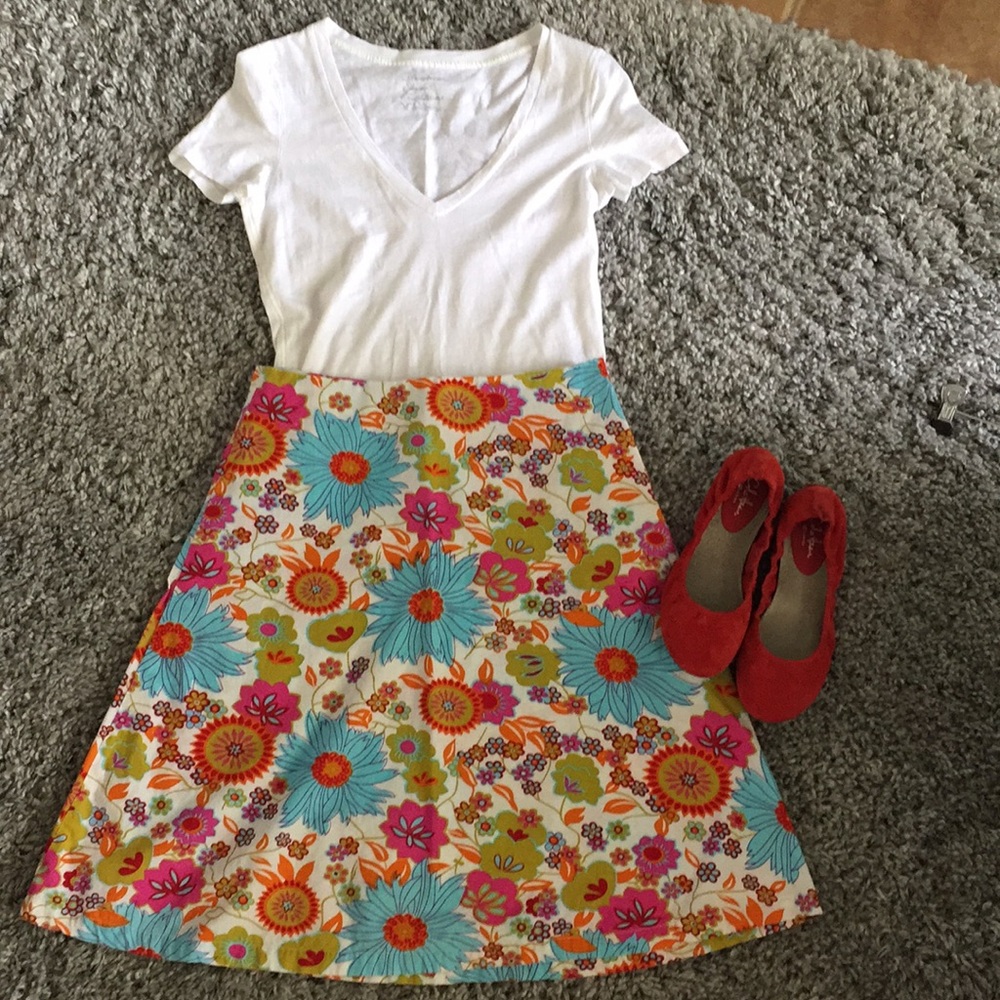Puta Vida floral skirt size 4